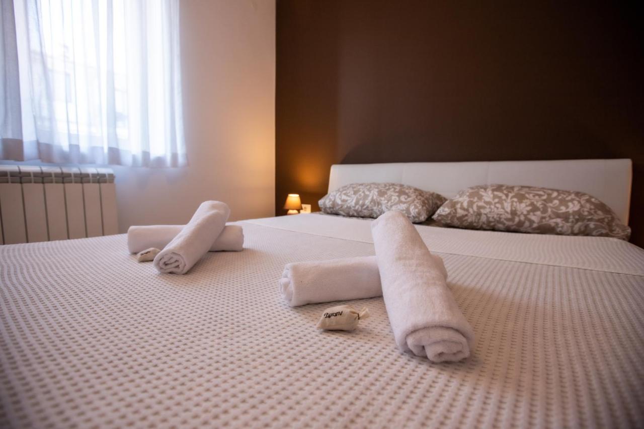 Apartments Vrenjak 2 ปอร์โตรอซ ภายนอก รูปภาพ