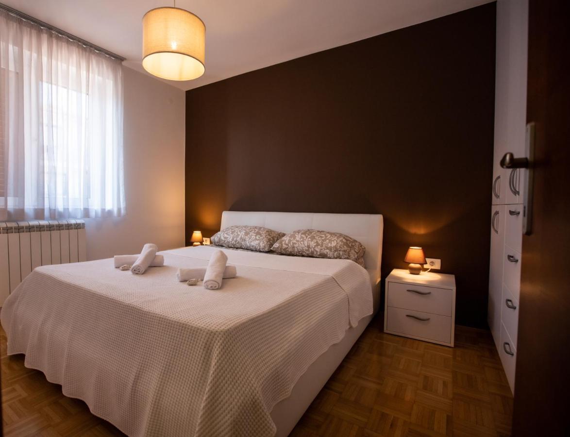 Apartments Vrenjak 2 ปอร์โตรอซ ภายนอก รูปภาพ